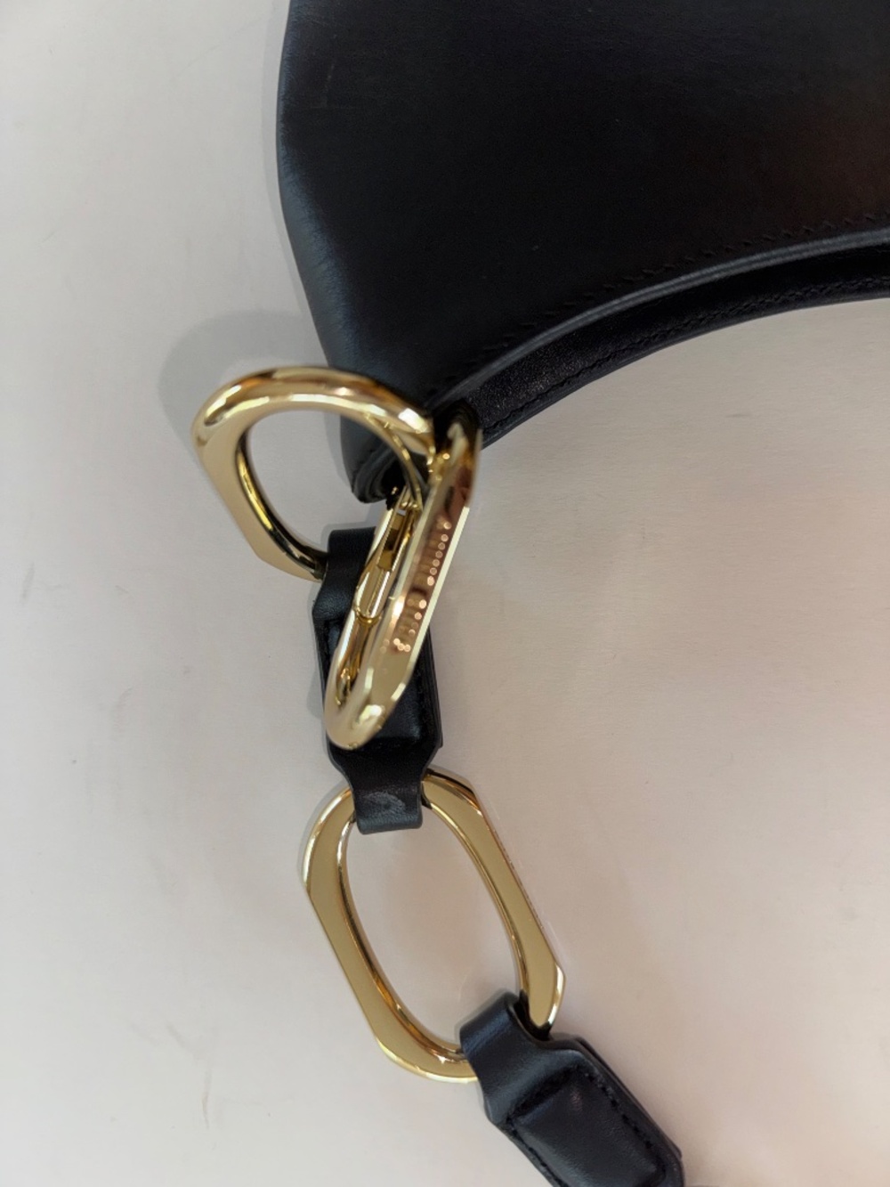 Anine Bing Black Small Kate Shoulder Bag with Gold-Link Chain. style ANINE31172 - Picture 4 of 4